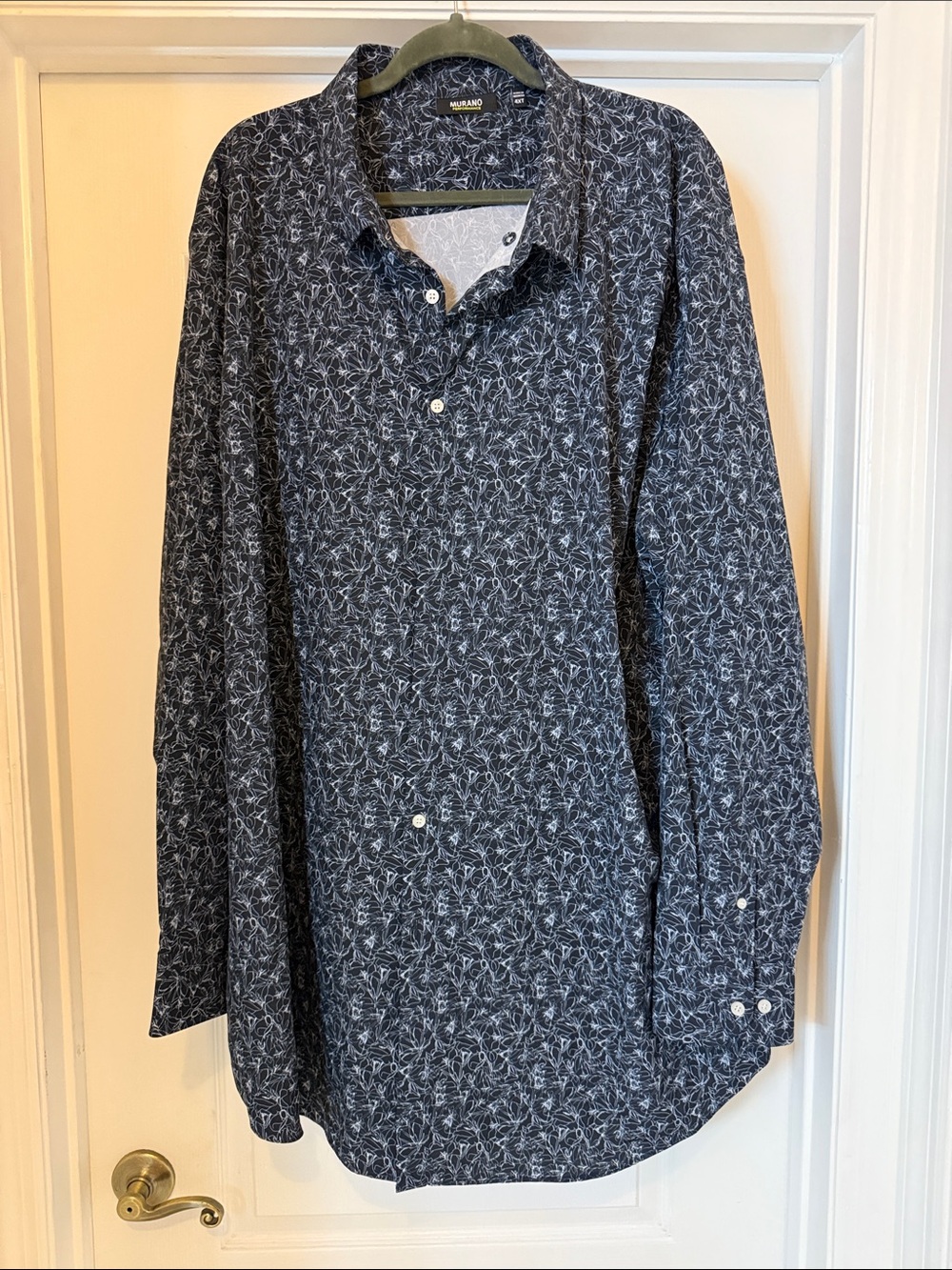 Murano Performance Black and White Floral Shirt